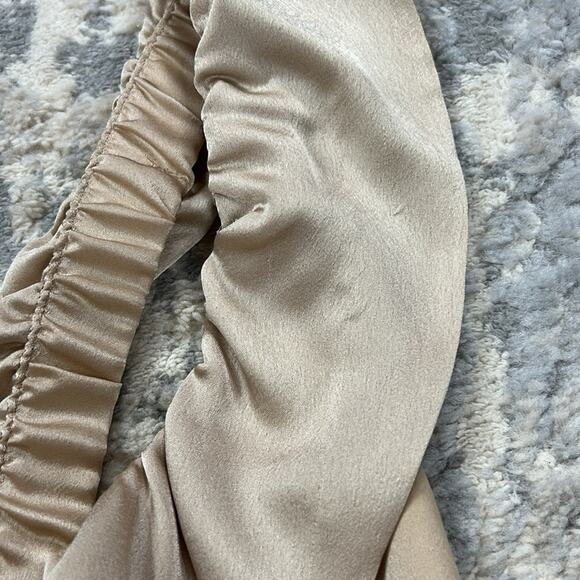 Show Me Your Mumu Alexis Midi in Champagne Luxe Satin size Large - Picture 11 of 13